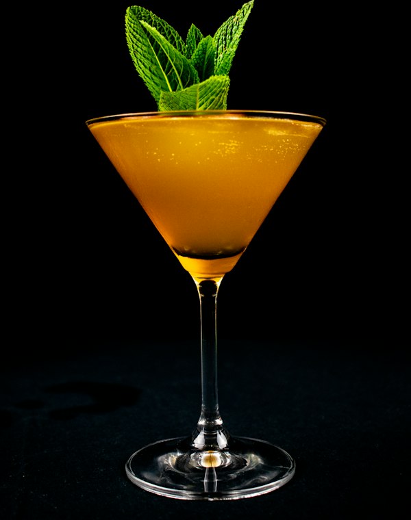 Dry martini med citronzest